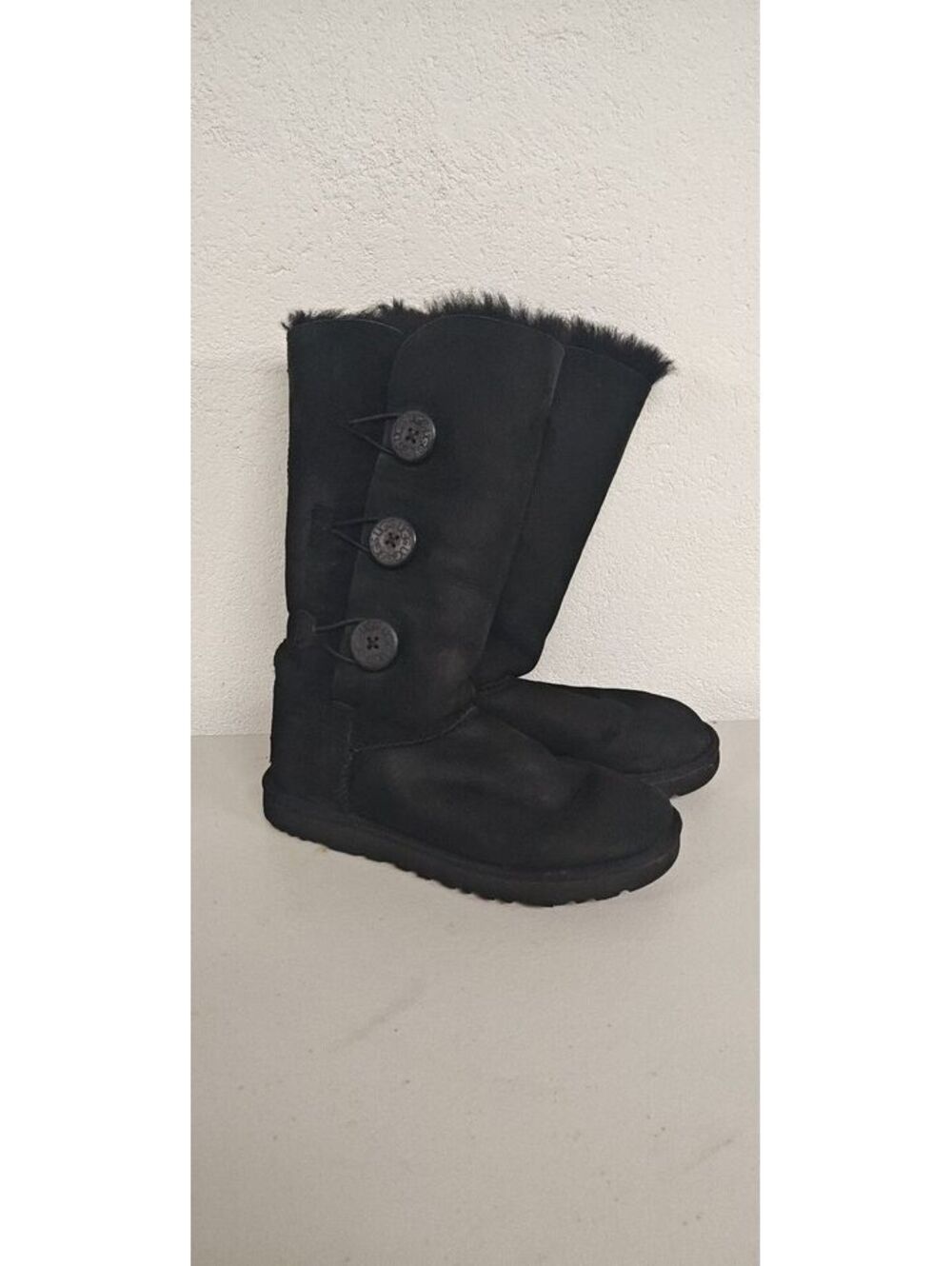 UGG Australia Bailey Button Triplet 1873 Black Suede Tall Boots Women’s 7
